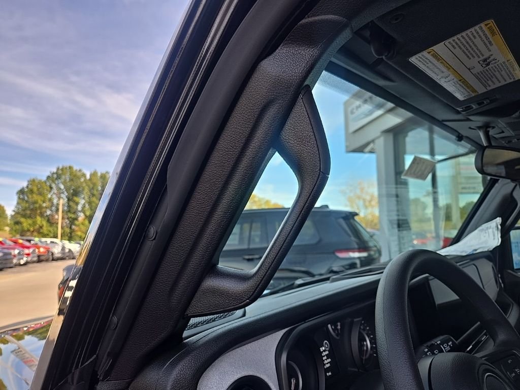 2026 Jeep Wrangler 2-Door Sport - Photo 37