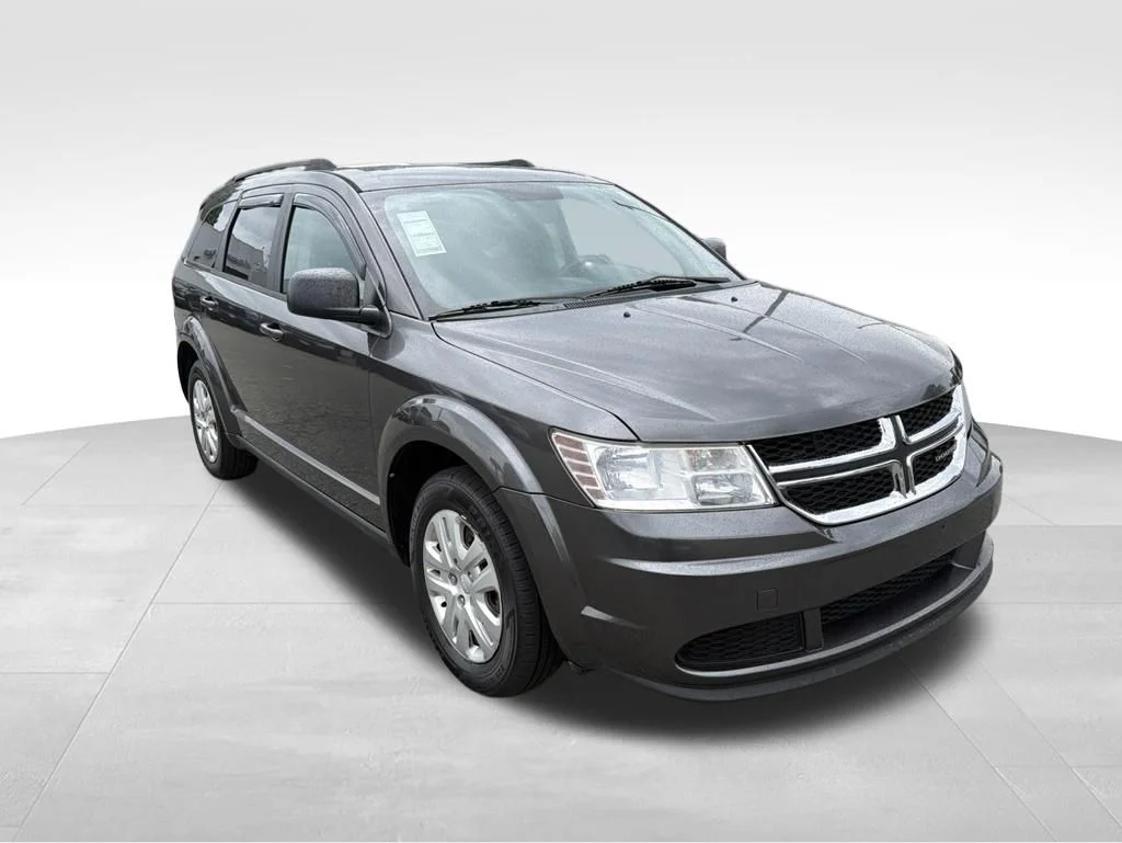 Used 2017 Gray Dodge SE image 11