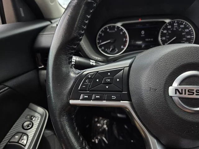 Used 2022 Cloud White Nissan SV image 23