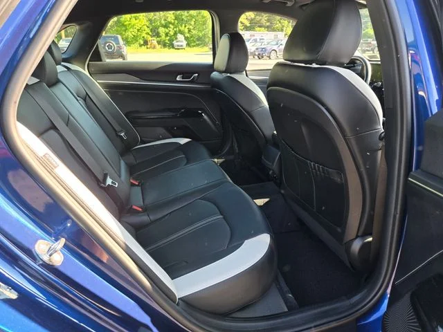 Used 2025 Blue Kia GT-Line image 18