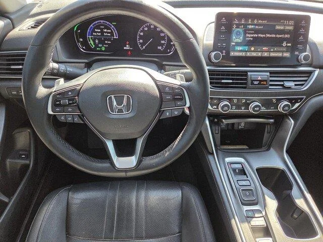Used 2019 Crystal Black Pearl Honda Touring image 22