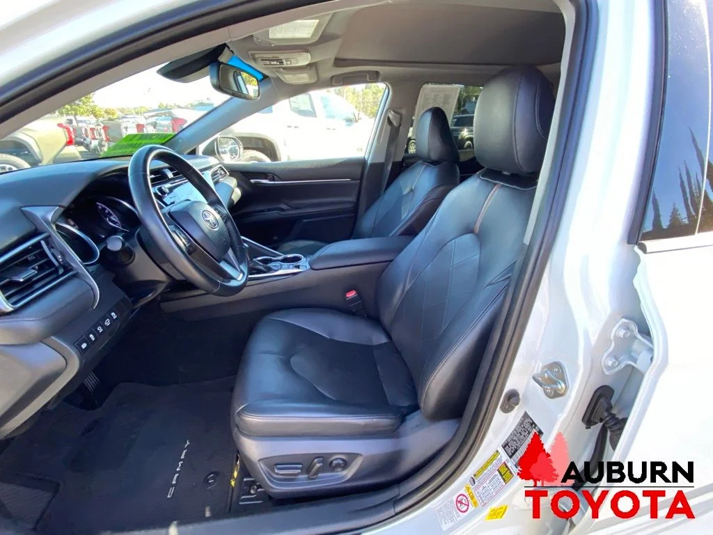 Certified Used 2019 Wind Chill Pearl Toyota XLE image 29