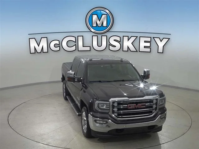Used 2016 Silver GMC SLT image 8