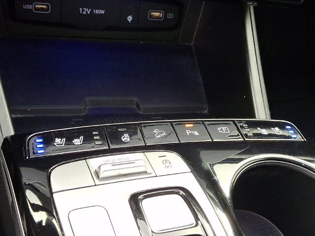 Certified Used 2022 Silver Hyundai Limited image 30