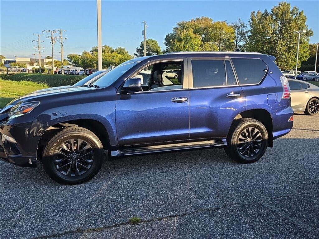 Used 2023 Nightfall Mica Lexus GX 460 Premium image 4
