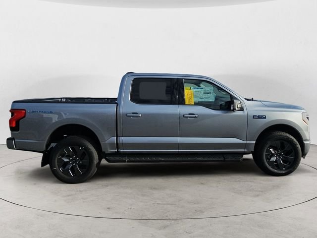 2025 Ford F-150 Lightning Flash - Photo 6