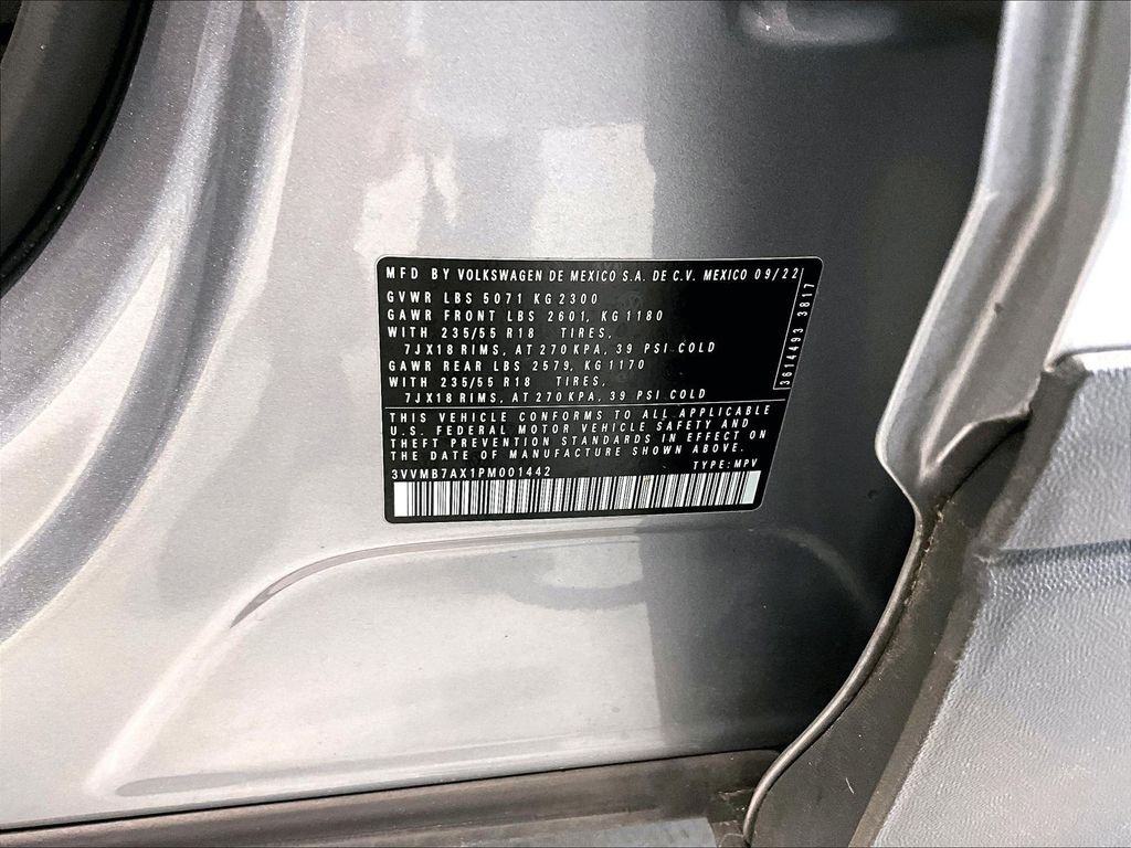 Used 2023 Silver Volkswagen 2.0T SE image 27
