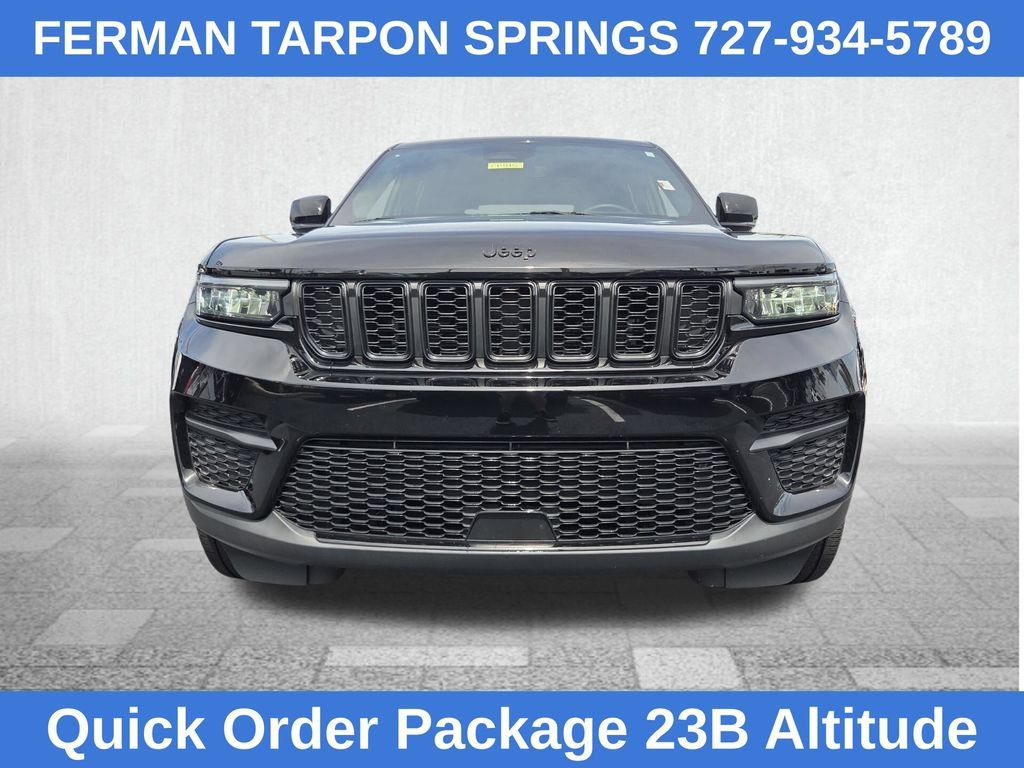 Used 2023 Black Jeep Altitude 4x4 image 6