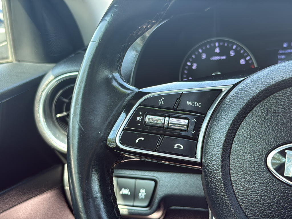 Used 2019 Blue Kia S image 17