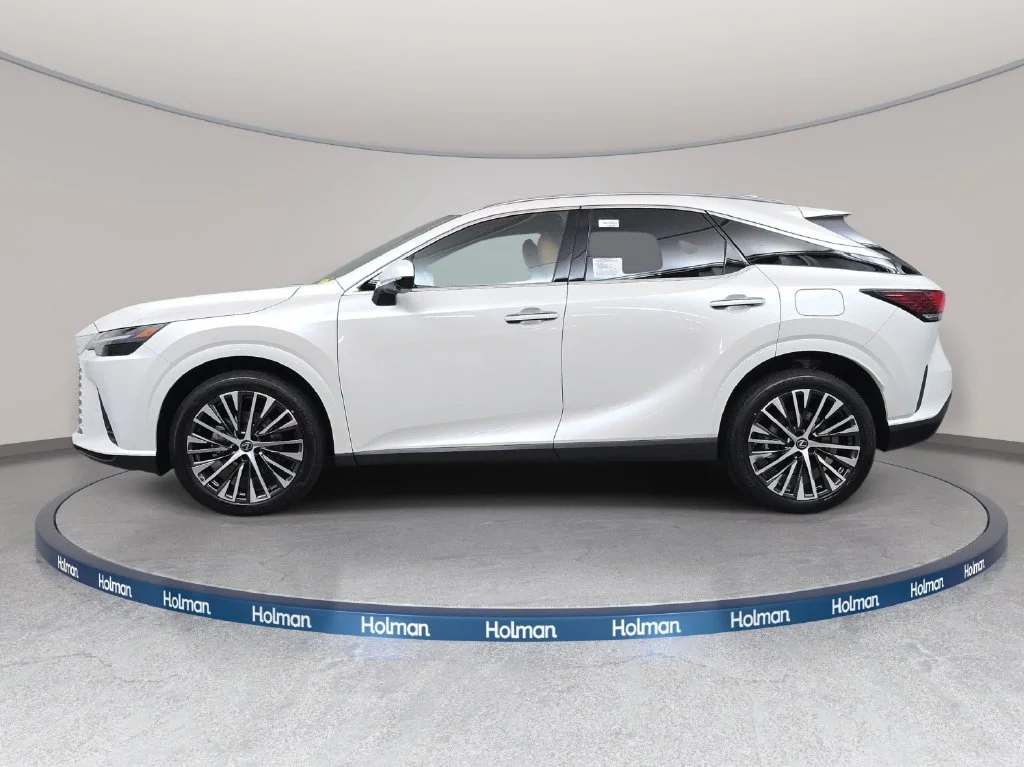 New 2026 Eminent White Pearl Lexus PREMIUM PLUS image 8