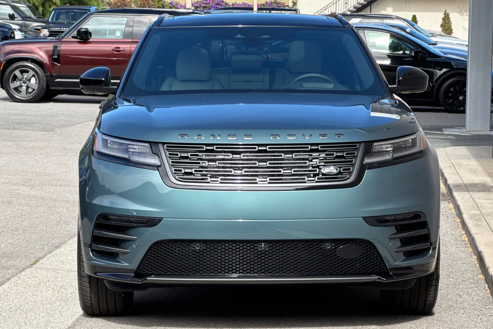 New 2026 Giola Green Land Rover Belgravia Edition image 10