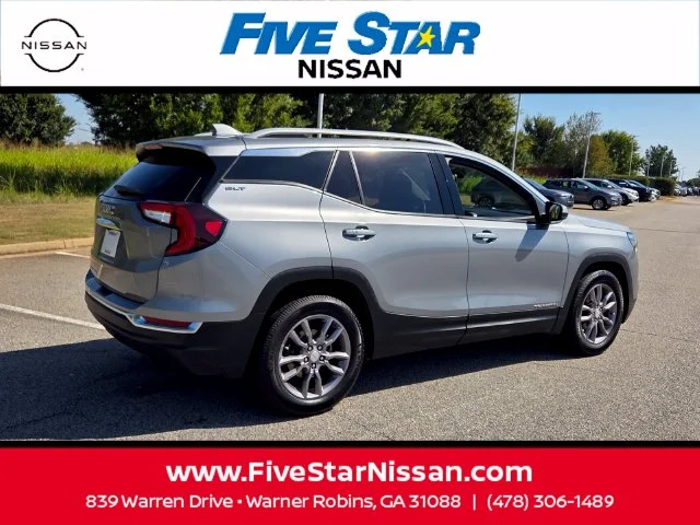 Used 2023 Silver GMC SLT image 14