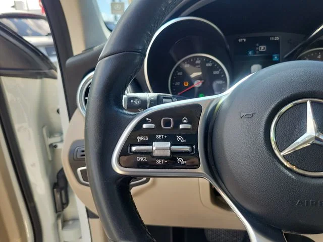 Used 2021 White Mercedes-Benz GLC 300 image 21