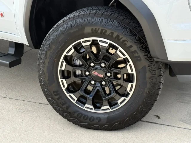 Photo 6