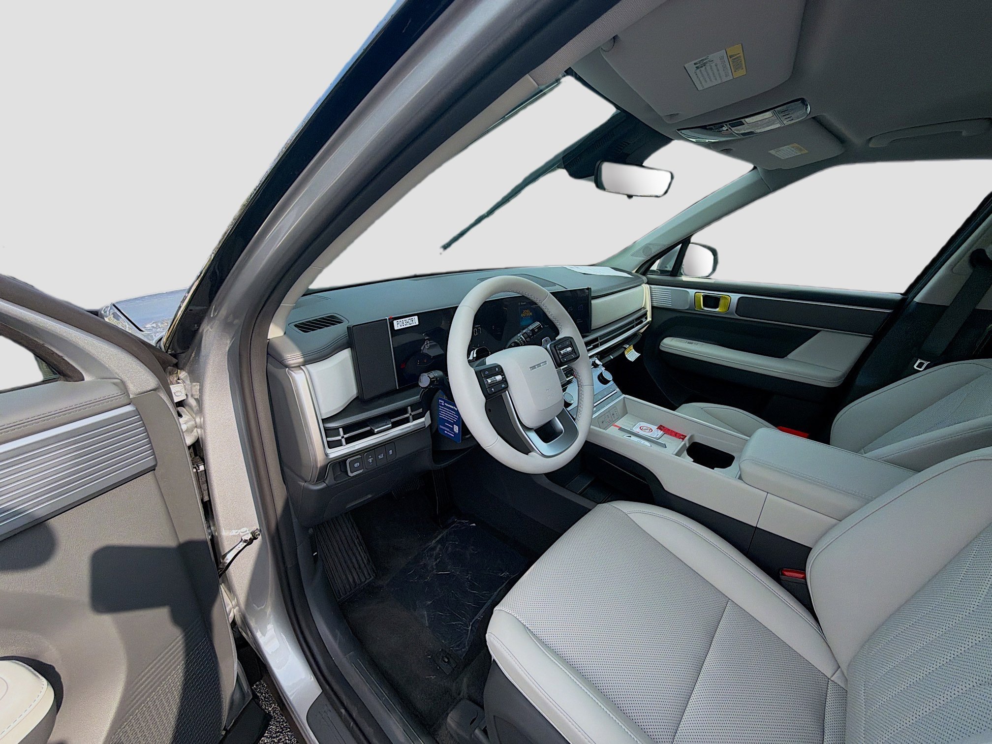 New 2026 Shimmering Silver Hyundai SEL FWD image 31