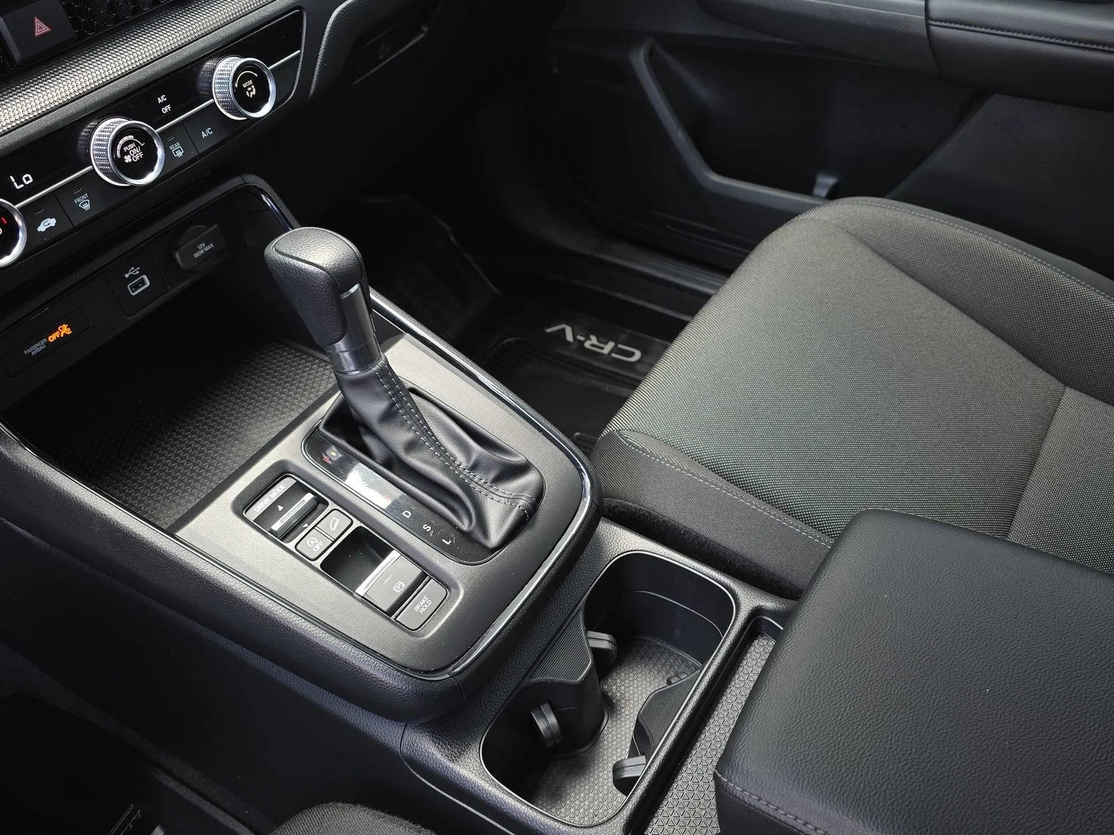2023 Honda CR-V LX - Photo 23
