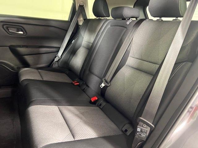 2025 Nissan Rogue SV - Photo 22