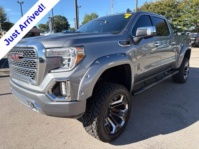 Used 2022 Gray GMC Denali image 7