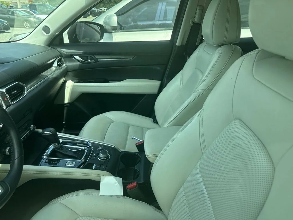 Used 2019 Blue Mazda Grand Touring image 3