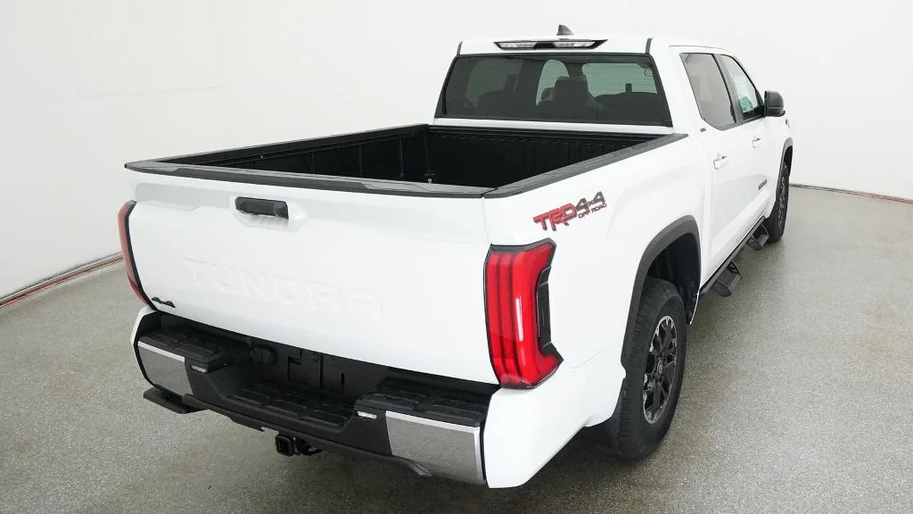 New 2026 Ice Cap Toyota SR5 image 22