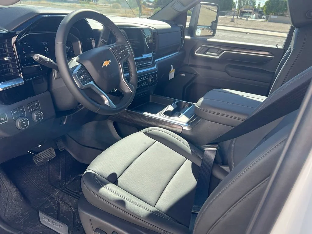 New 2026 Summit White Chevrolet LTZ DRW image 9