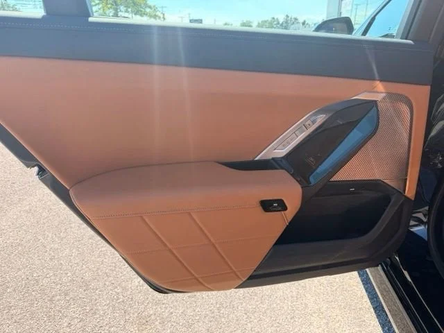 Used 2025 Carbon Black Metallic BMW 740i xDrive image 9