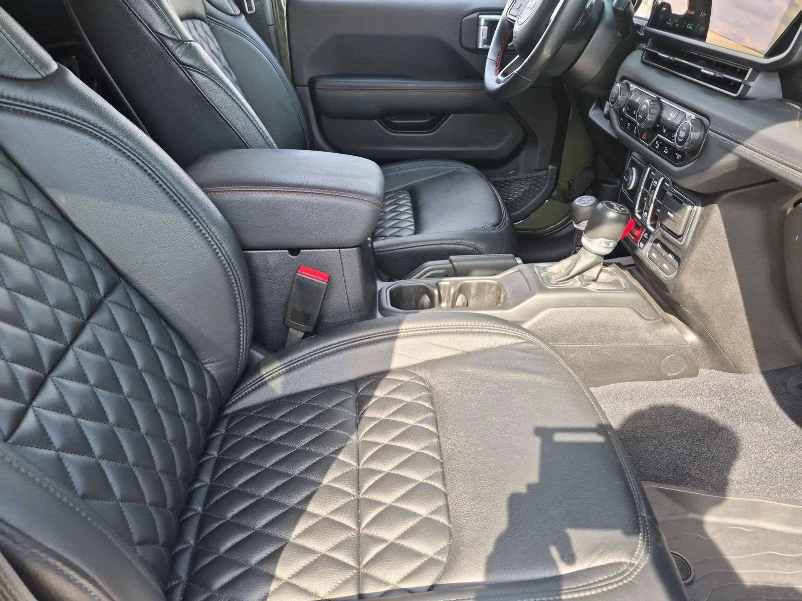 Used 2024 Sarge Green Clearcoat Jeep Rubicon 392 image 31