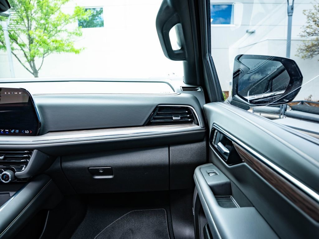 Used 2025 Black Chevrolet Premier image 50