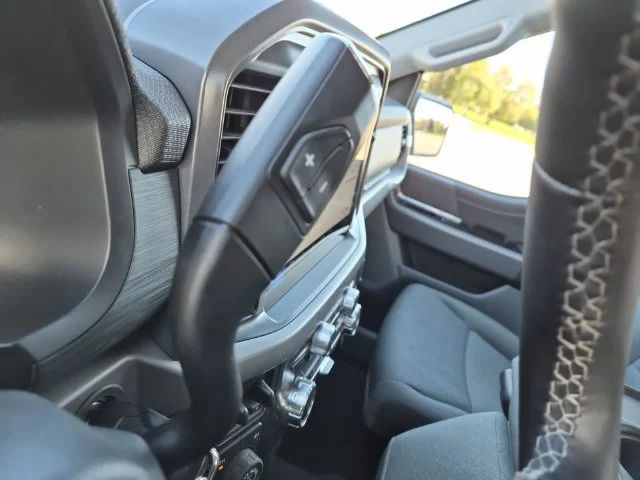 Certified Used 2025 White Ford XLT image 18