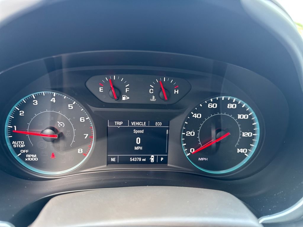 Used 2024 White Chevrolet LT image 19