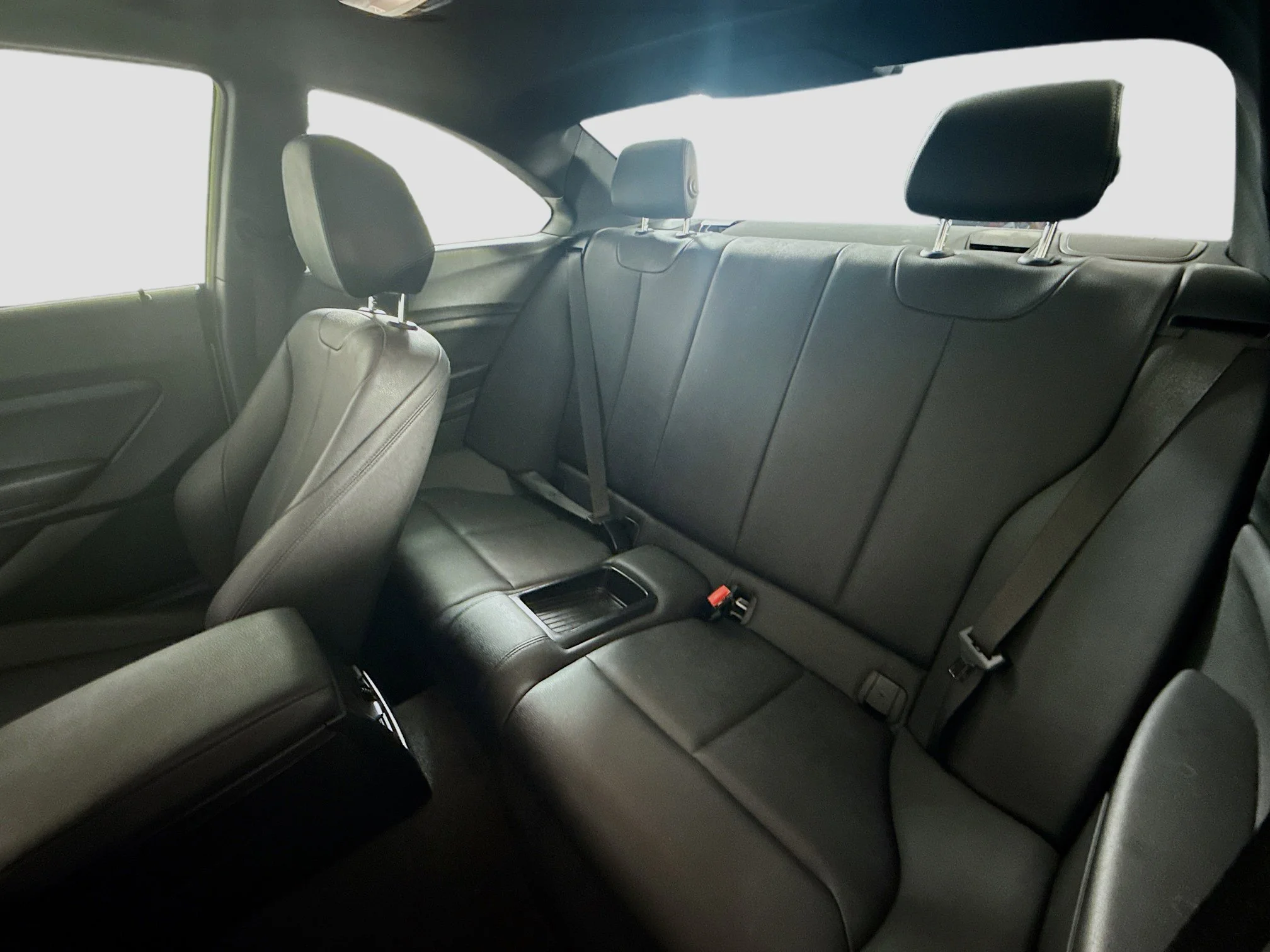 Used 2019 Alpine White BMW 230i image 21