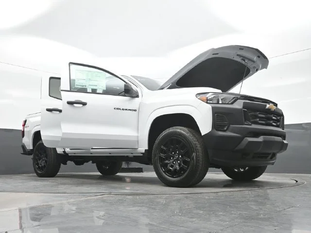 2026 Chevrolet Colorado Work Truck - Photo 32