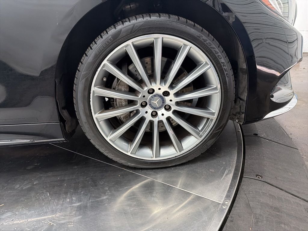 Used 2016 Black Mercedes-Benz S 550 image 9