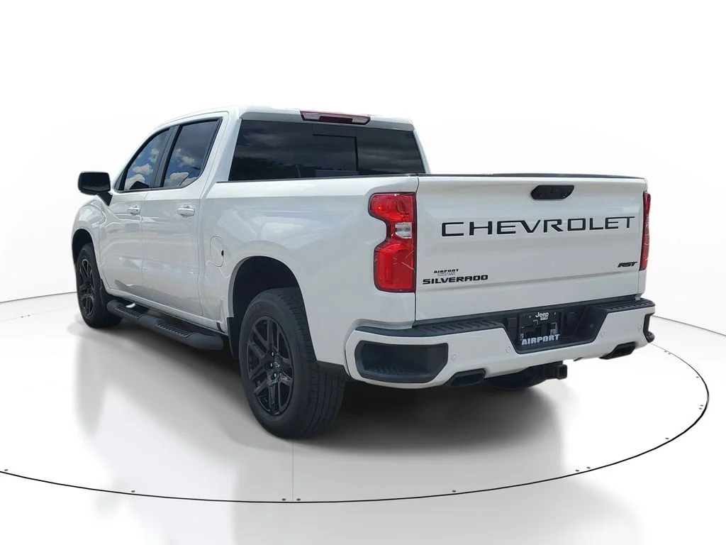 Used 2026 White Chevrolet RST image 4