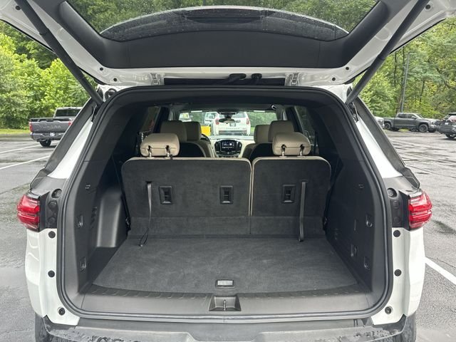 Used 2023 White Chevrolet LT Leather image 22