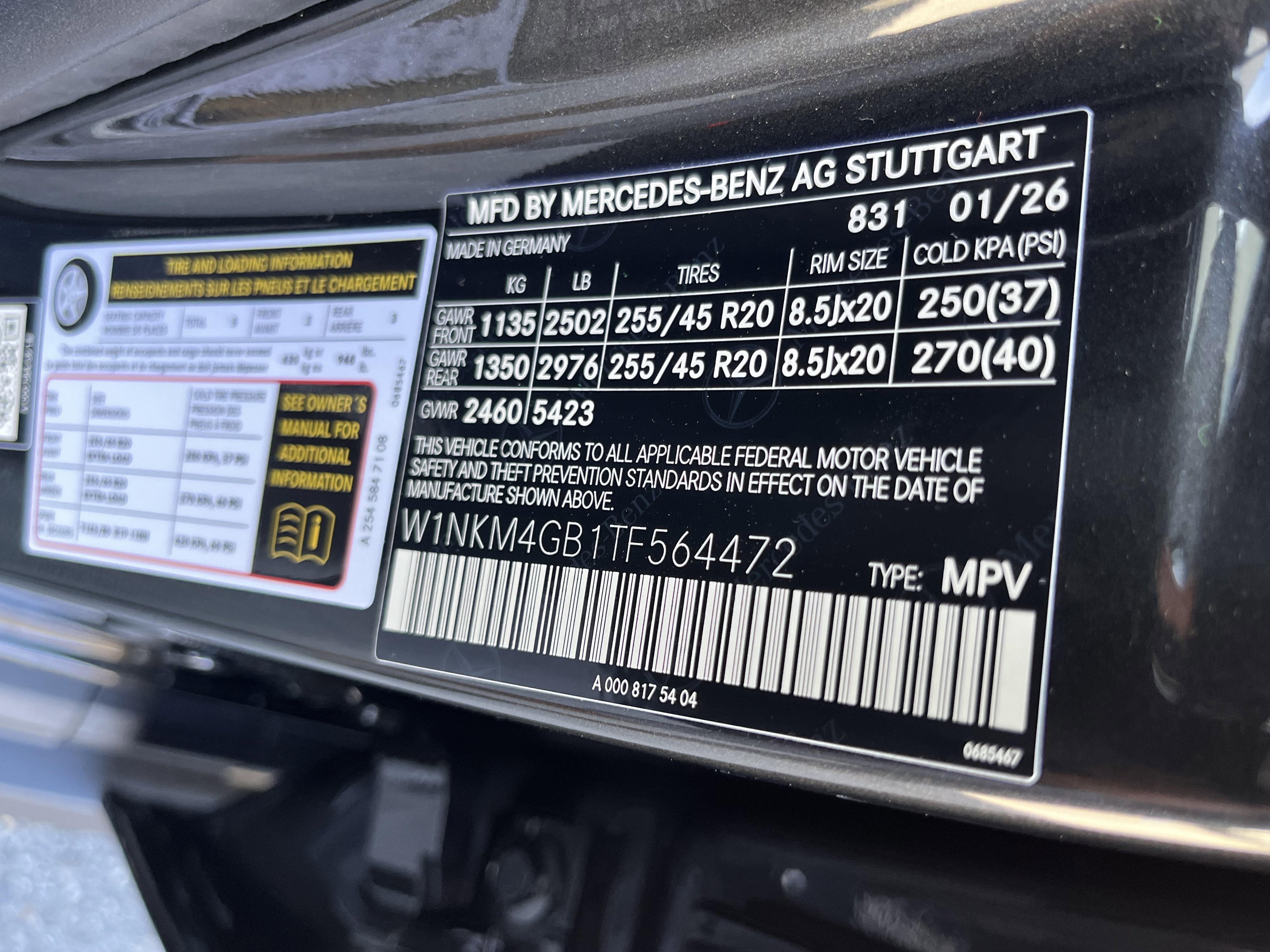 New 2026 Graphite Grey Metallic Mercedes-Benz GLC 300 image 29