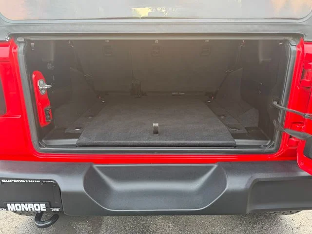 Used 2021 Red Jeep Unlimited Sport S image 17