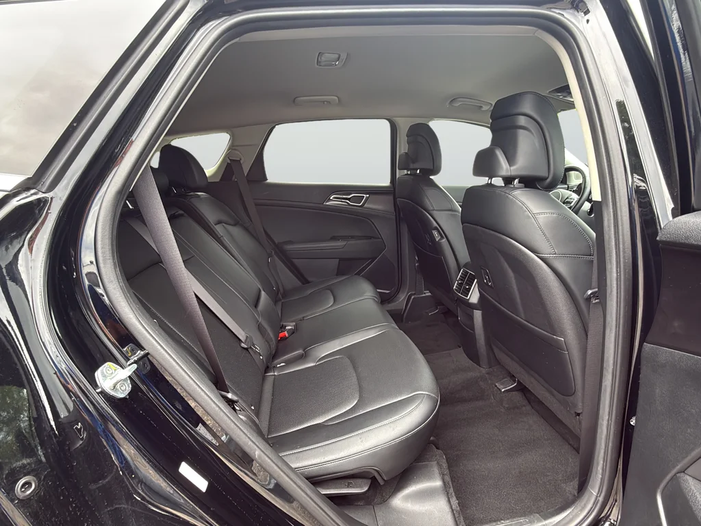 Used 2023 Black Kia EX image 13