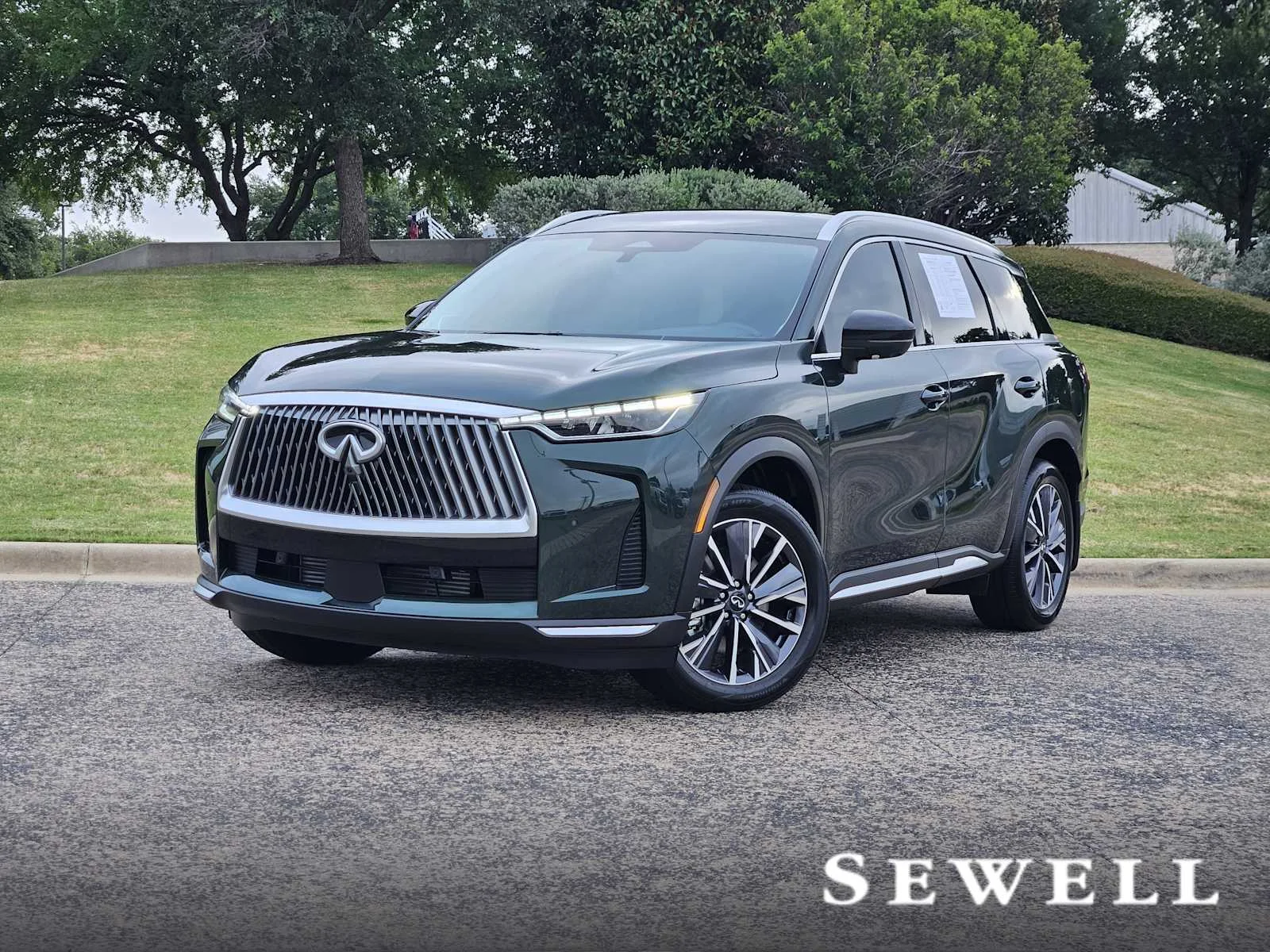 2026 INFINITI QX60 LUXE