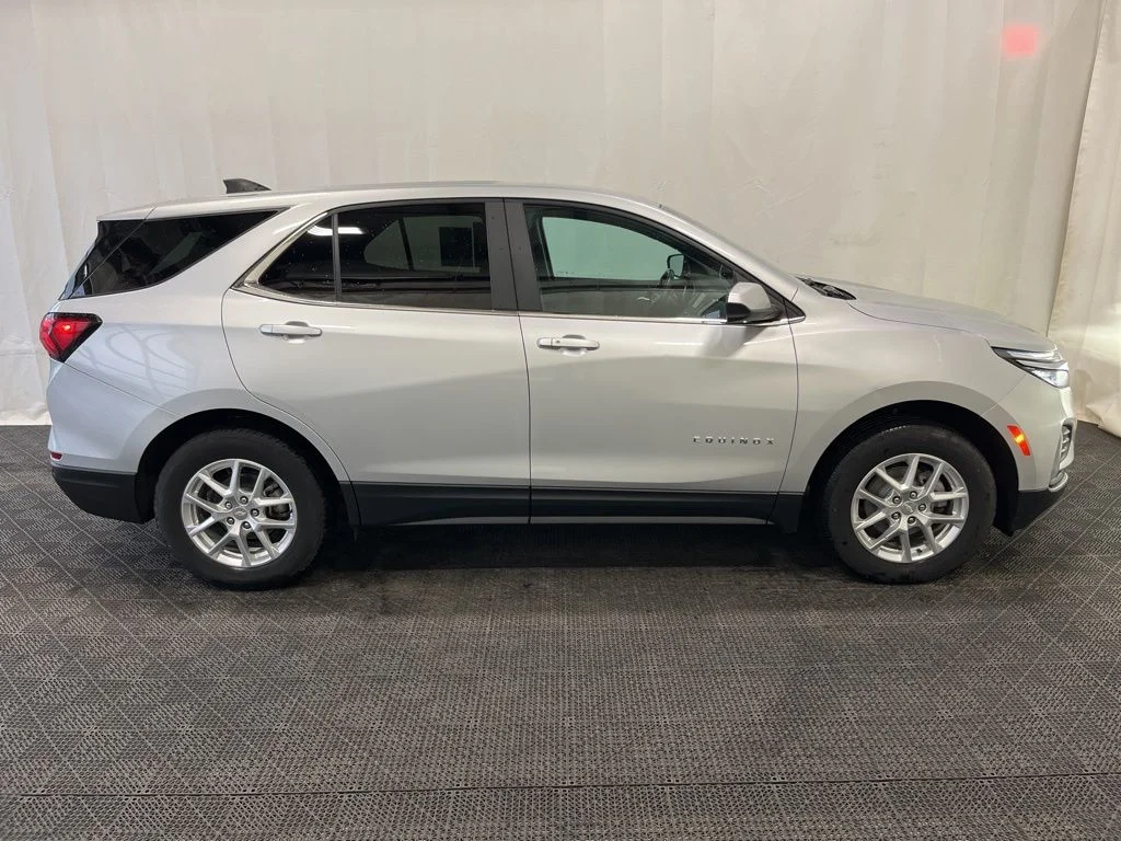 Used 2022 Silver Chevrolet LT image 2