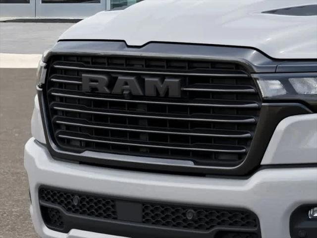 New 2026 Ivory White Tri-Coat Pearl-Coat Exterior Paint RAM LARAMIE image 37