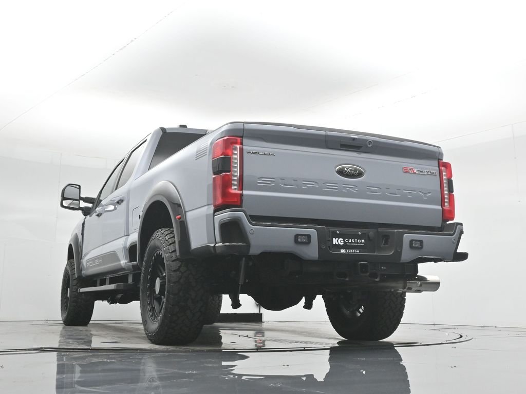 New 2026 Glacier Gray Metallic Tri-Coat Ford Lariat image 53