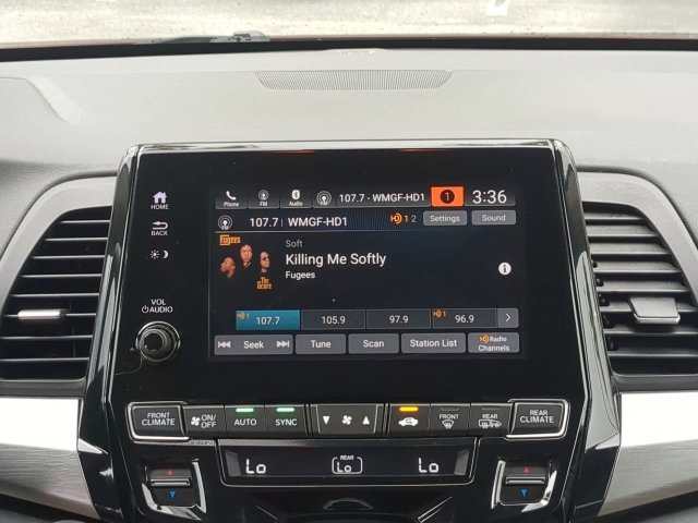 Used 2019 Red Honda EX-L image 21