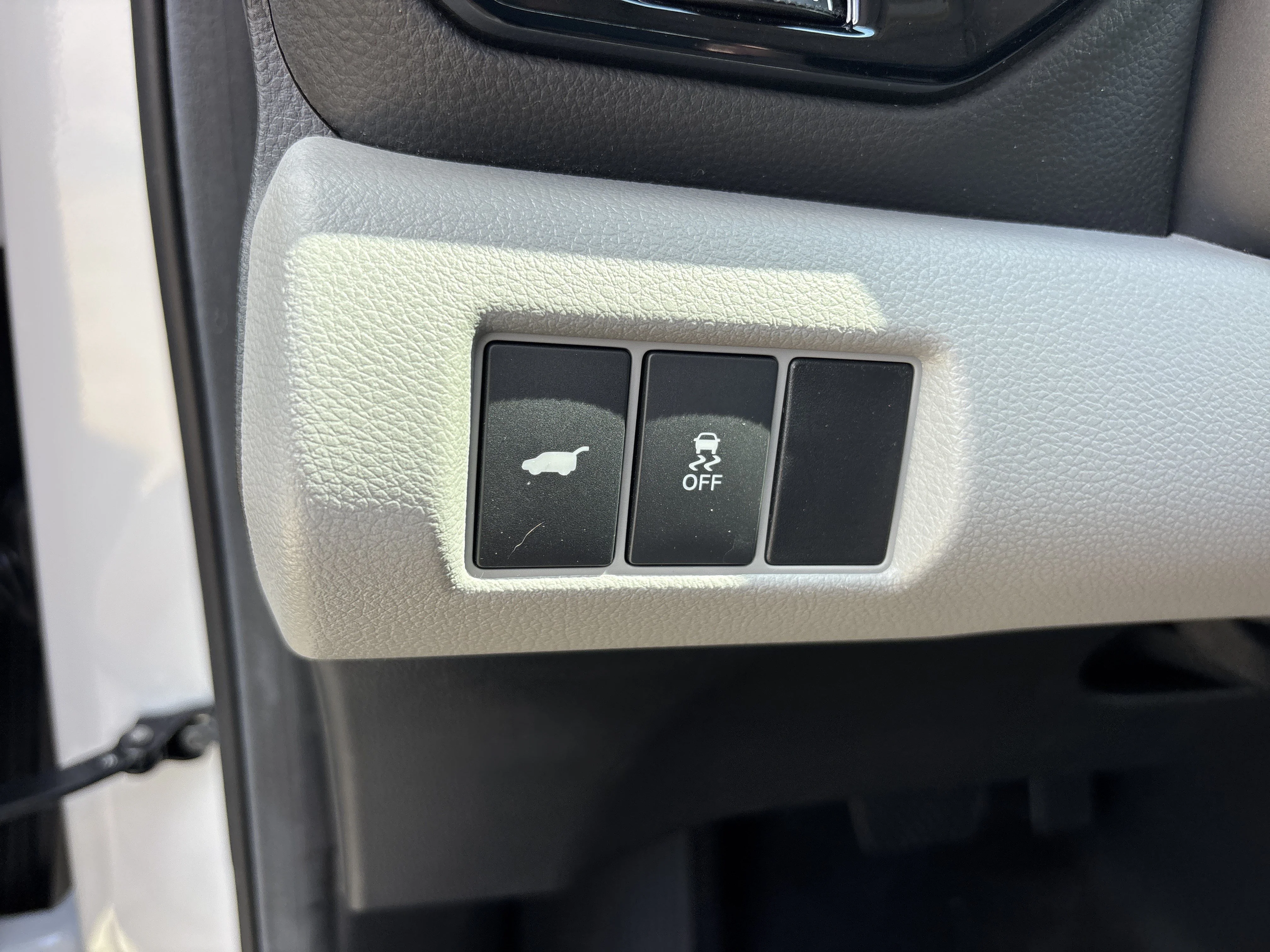 Used 2025 Platinum White Pearl Honda EX-L AWD image 23