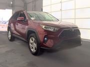 Certified Used 2019 Pearl Toyota XLE image 4