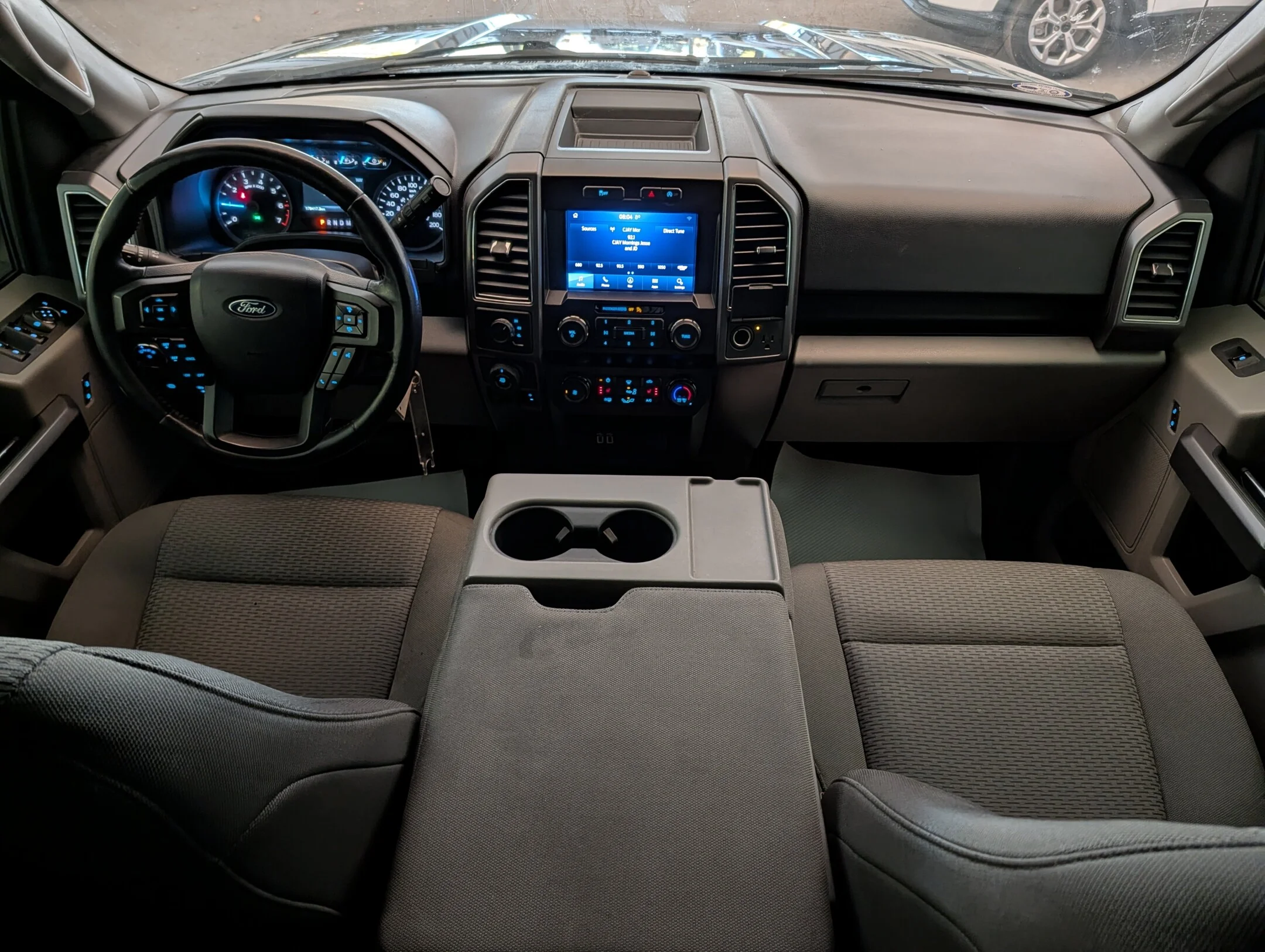 Used 2020 Black Ford XLT - 302A Pkg - 5.0L V-8 - Rear View Camera - XL 4WD SuperCrew 5.5 Box image 25