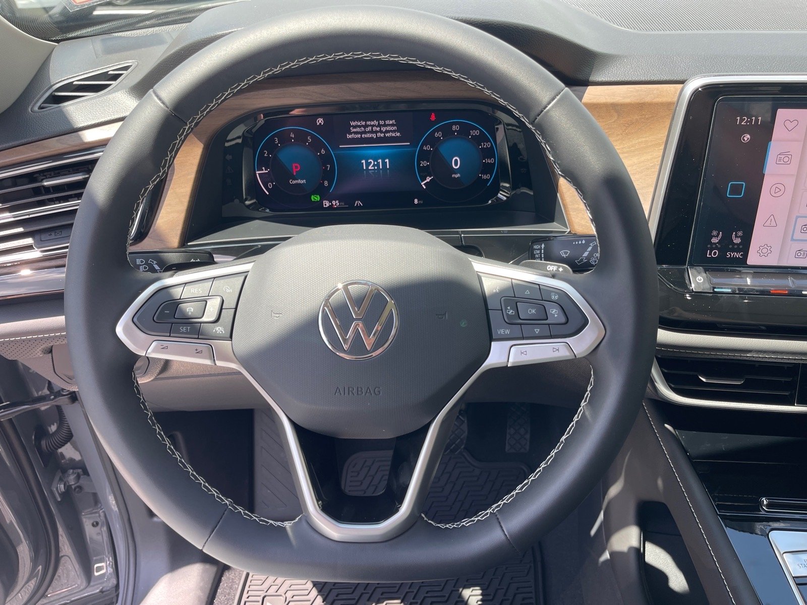 New 2026 Pure Gray Volkswagen SE image 7