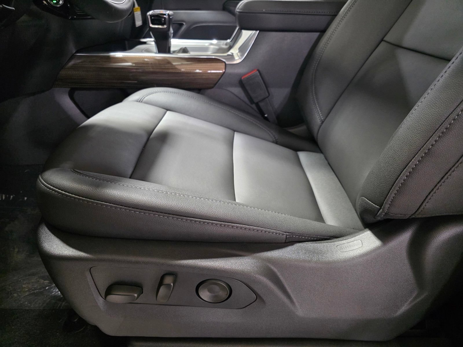 2026 Chevrolet Silverado 1500 LT Trail Boss - Photo 27