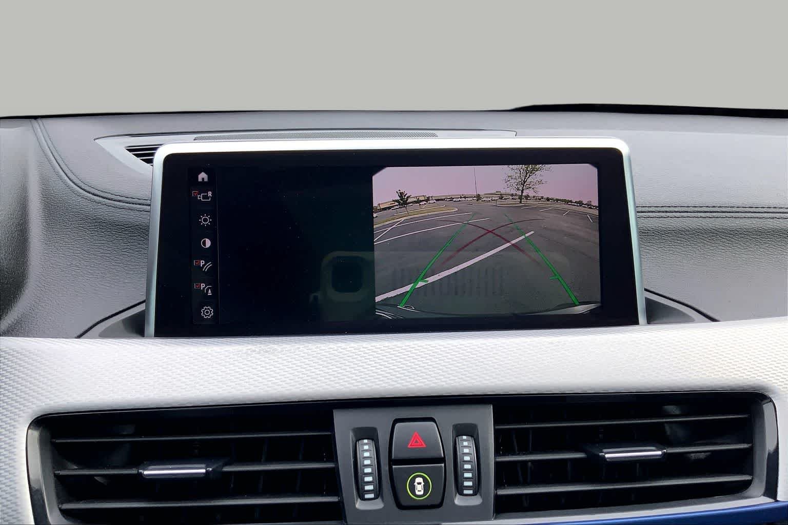 Used 2021 Black Sapphire Metallic BMW xDrive28i image 28
