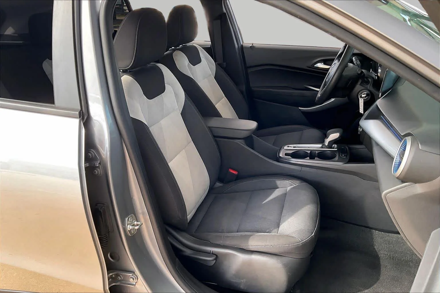 Used 2024 Sterling Gray Metallic Chevrolet LS image 7